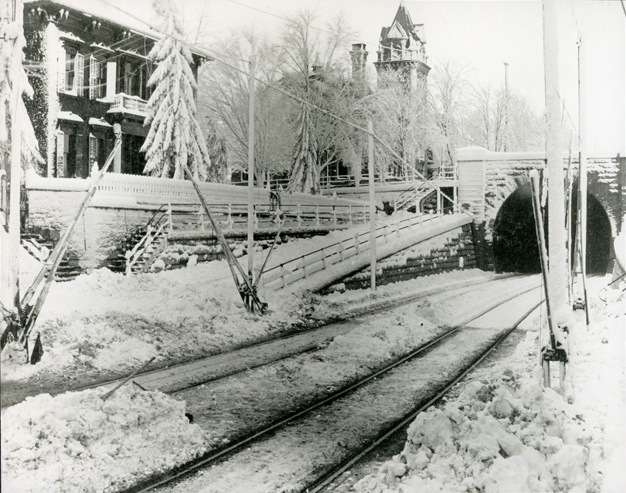 Hunter Street West showing the east end of the Hunter Street Tunnel of the Toronto, Hamilton & Buffalo Railway Hunter Street West showing the east end of the Hunter Street Tunnel of the Toronto, Hamilton & Buffalo Railway