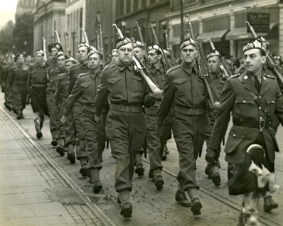 Reserve Army recruiting campaign, May 1942